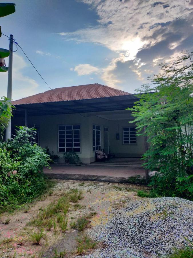 Sya Al-Yahya Homestay Kuala Terengganu Zewnętrze zdjęcie