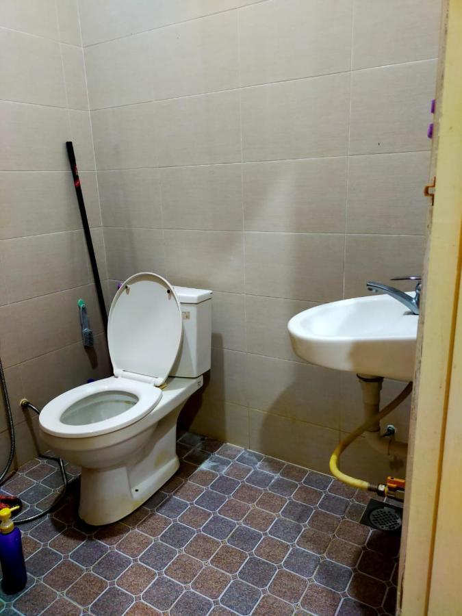 Sya Al-Yahya Homestay Kuala Terengganu Zewnętrze zdjęcie